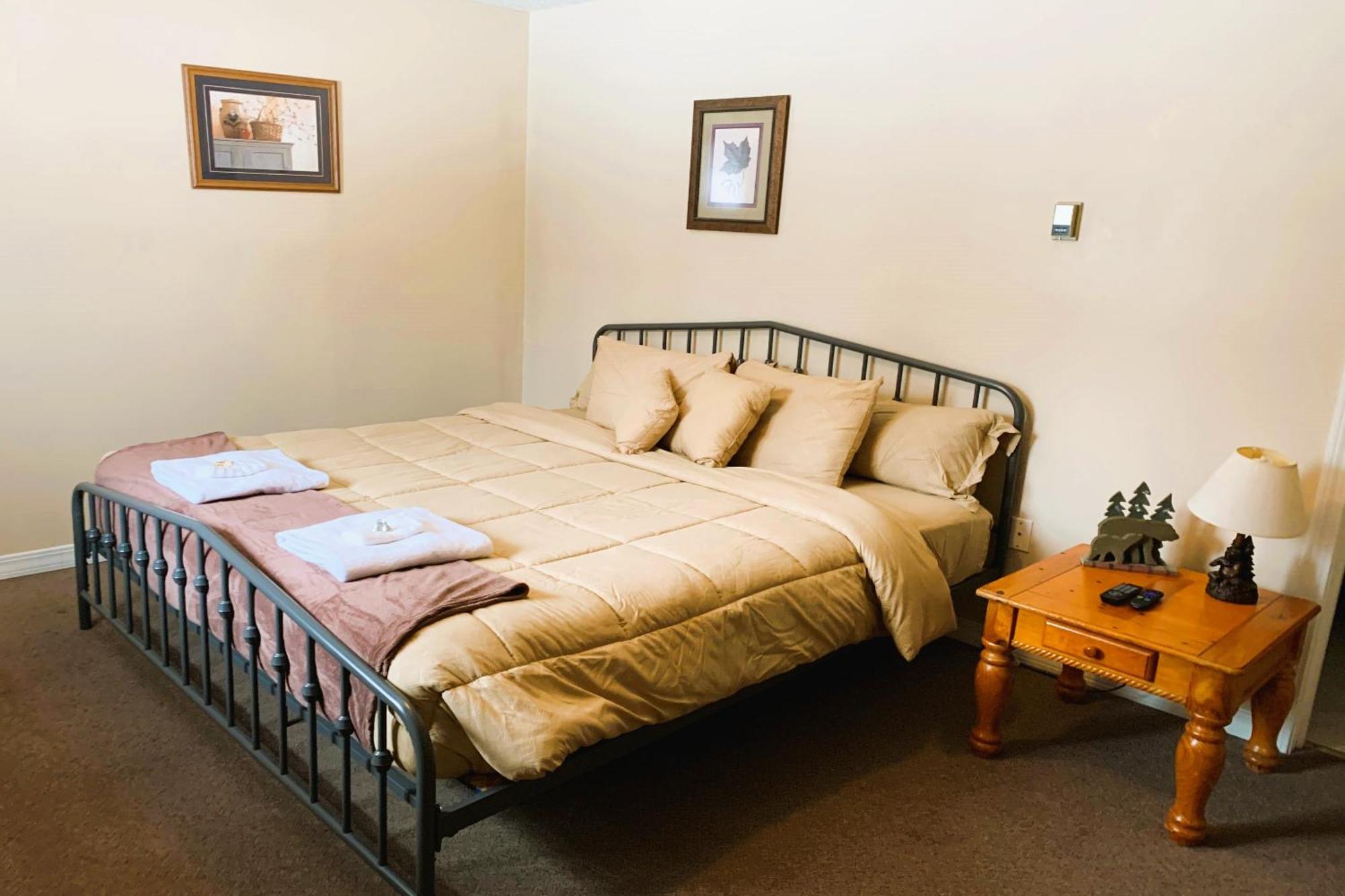 Love Hotels St John River By Oyo At Fort Kent Me Saint John Plantation エクステリア 写真